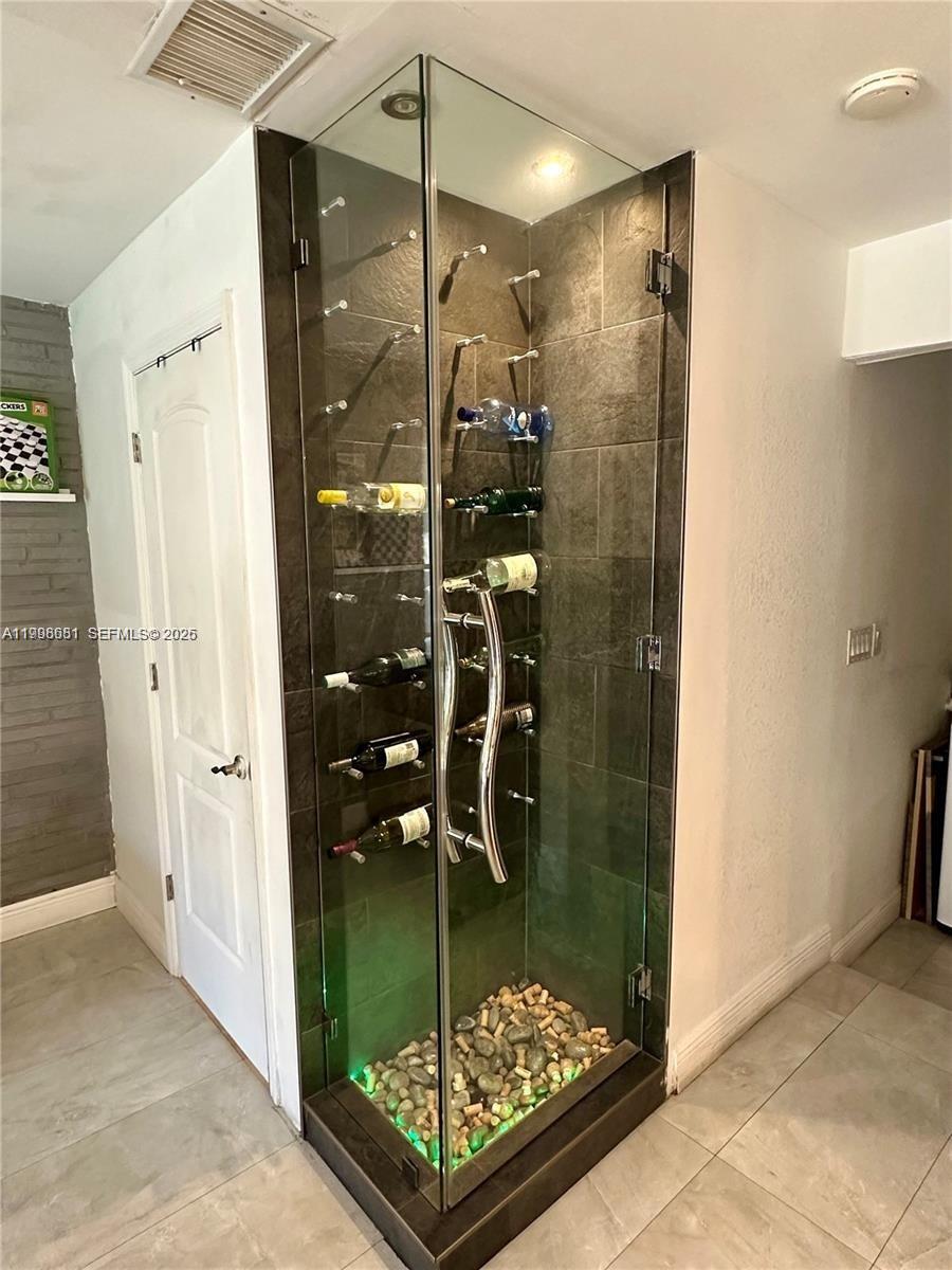 HOLLYWOOD HILLS AMEN PLAT - Residential