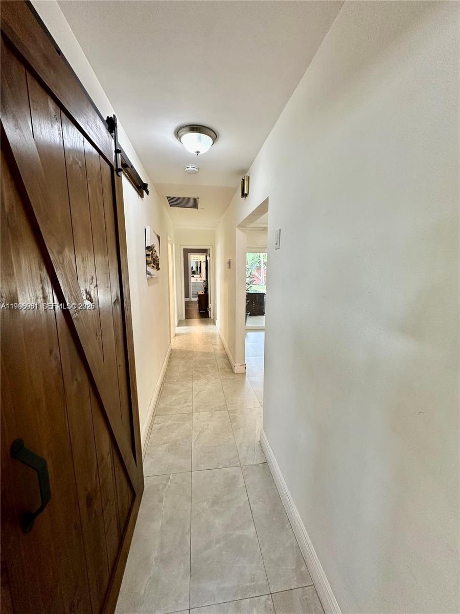 HOLLYWOOD HILLS AMEN PLAT - Residential