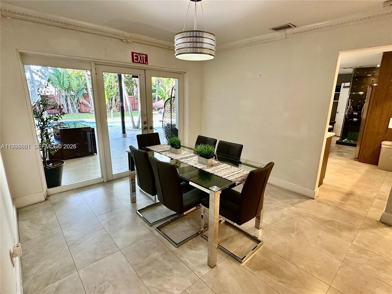 HOLLYWOOD HILLS AMEN PLAT - Residential