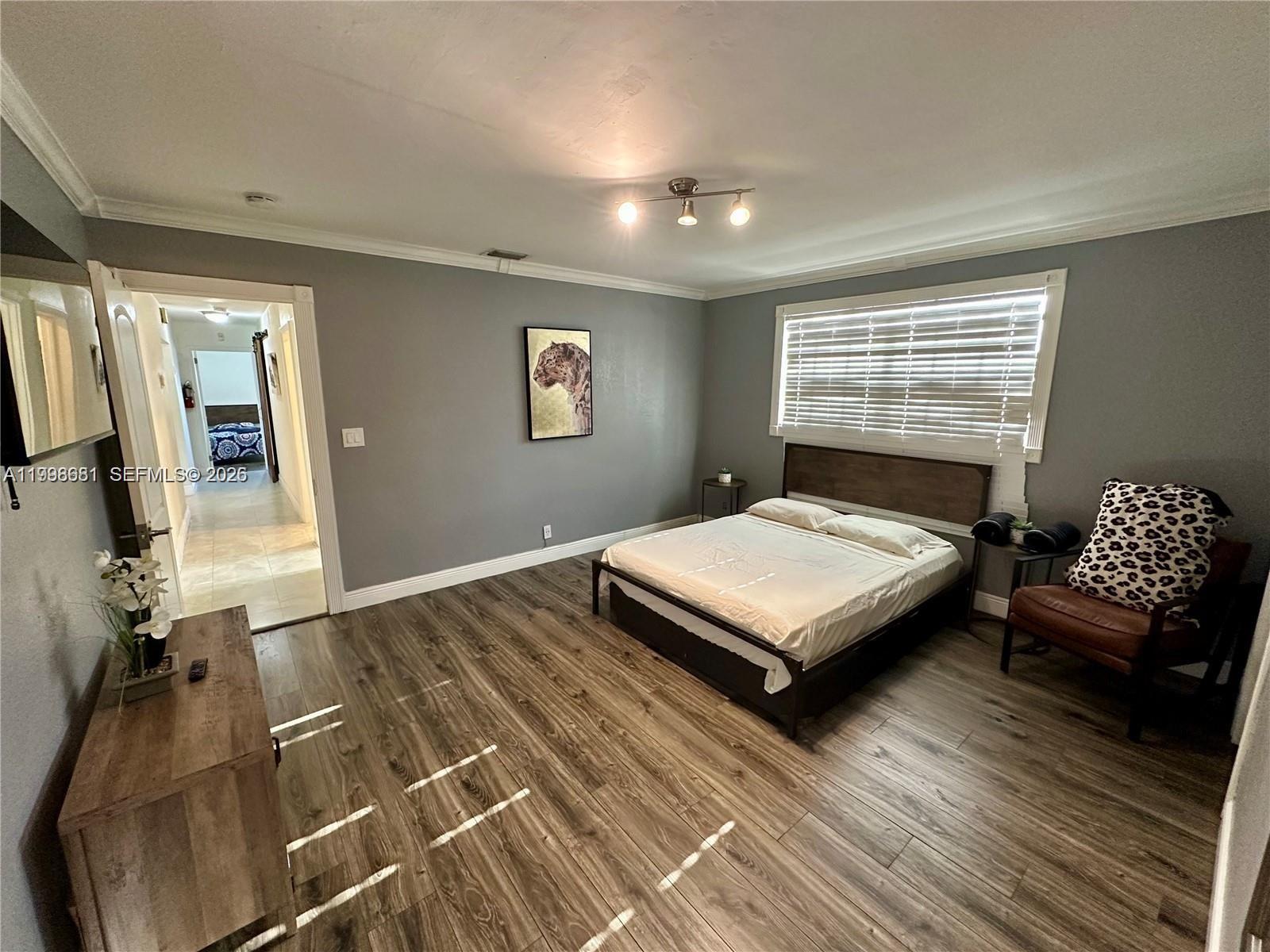 HOLLYWOOD HILLS AMEN PLAT - Residential