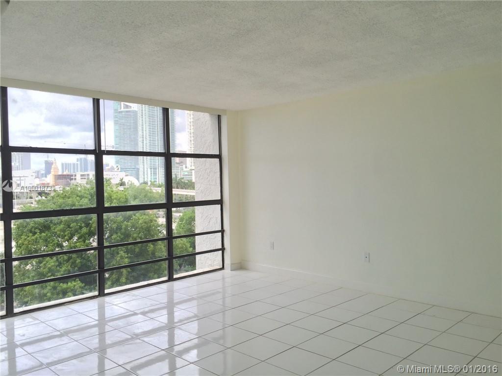 Venetia Condo - Residential Lease