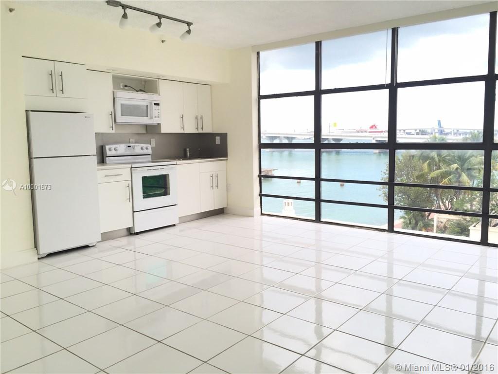 Venetia Condo - Residential Lease