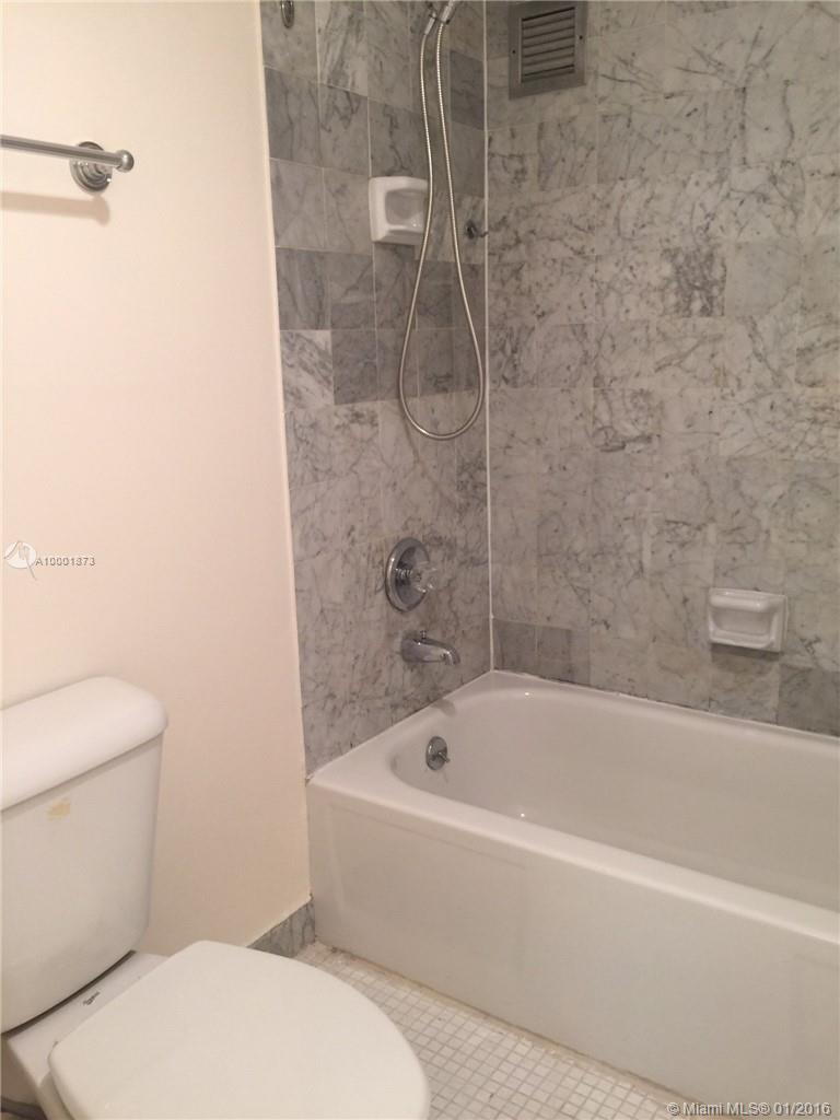 Venetia Condo - Residential Lease