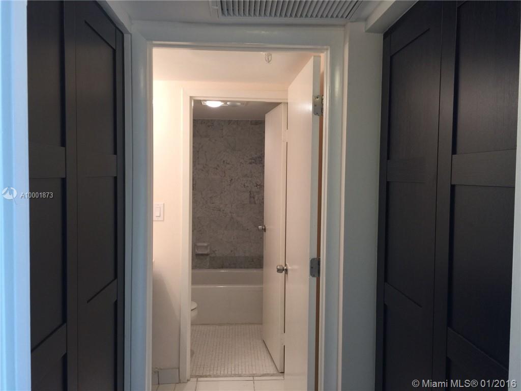 Venetia Condo - Residential Lease