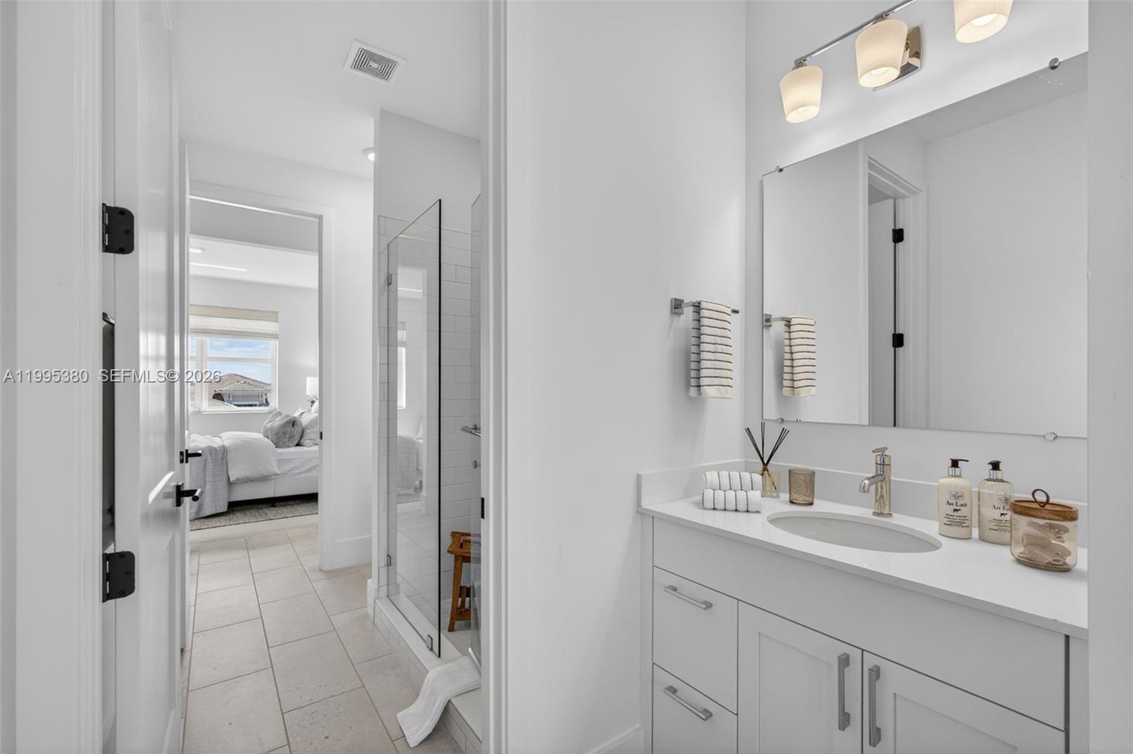 La Terre - Residential