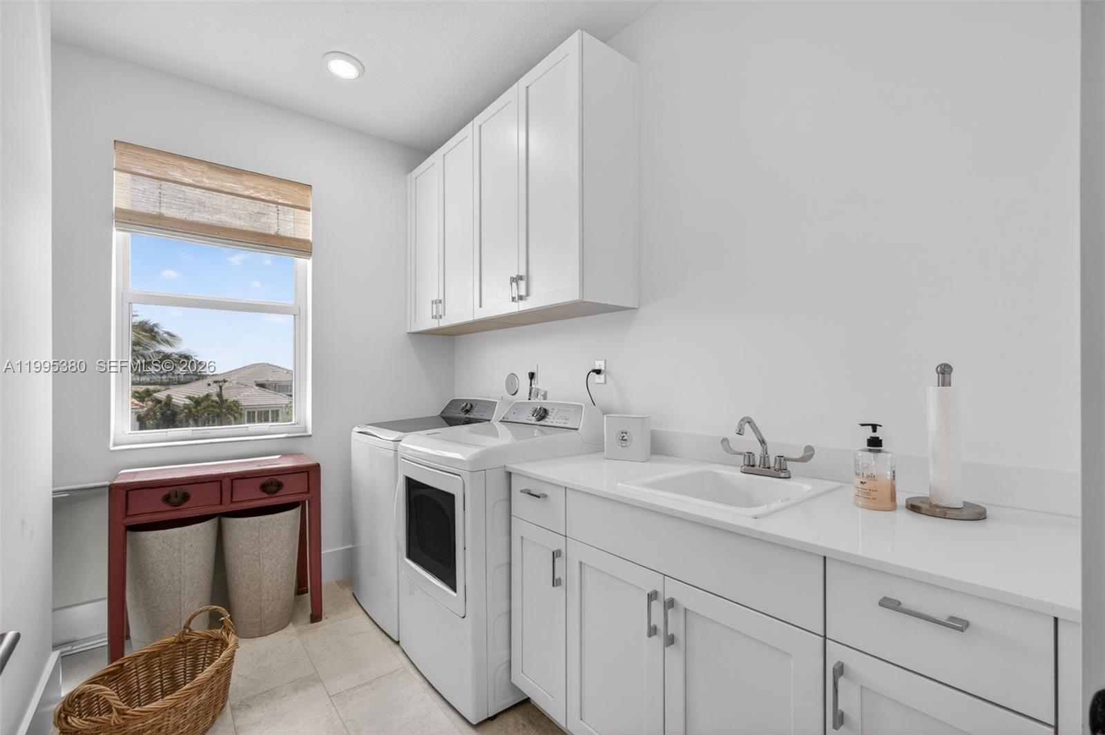 La Terre - Residential