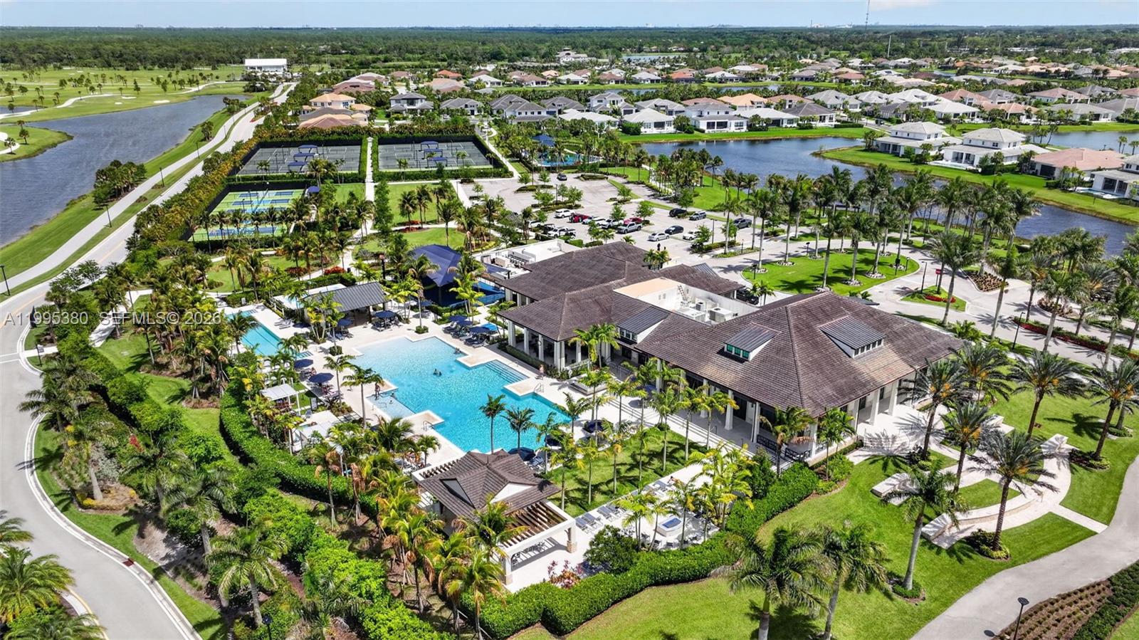 La Terre - Residential