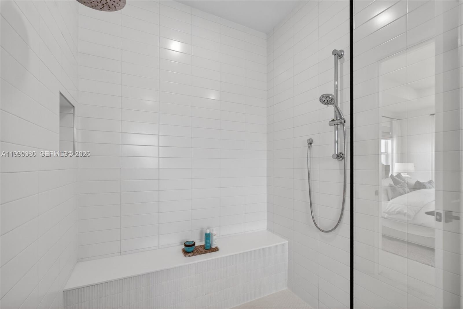 La Terre - Residential