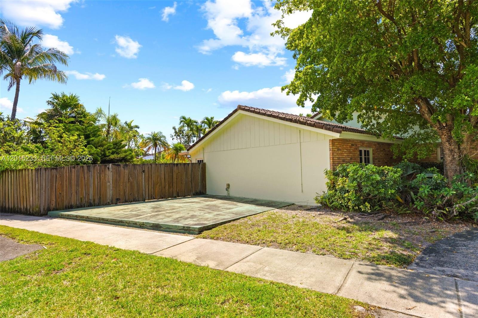 HIGHLAND LAKES SEC 12 - Residential