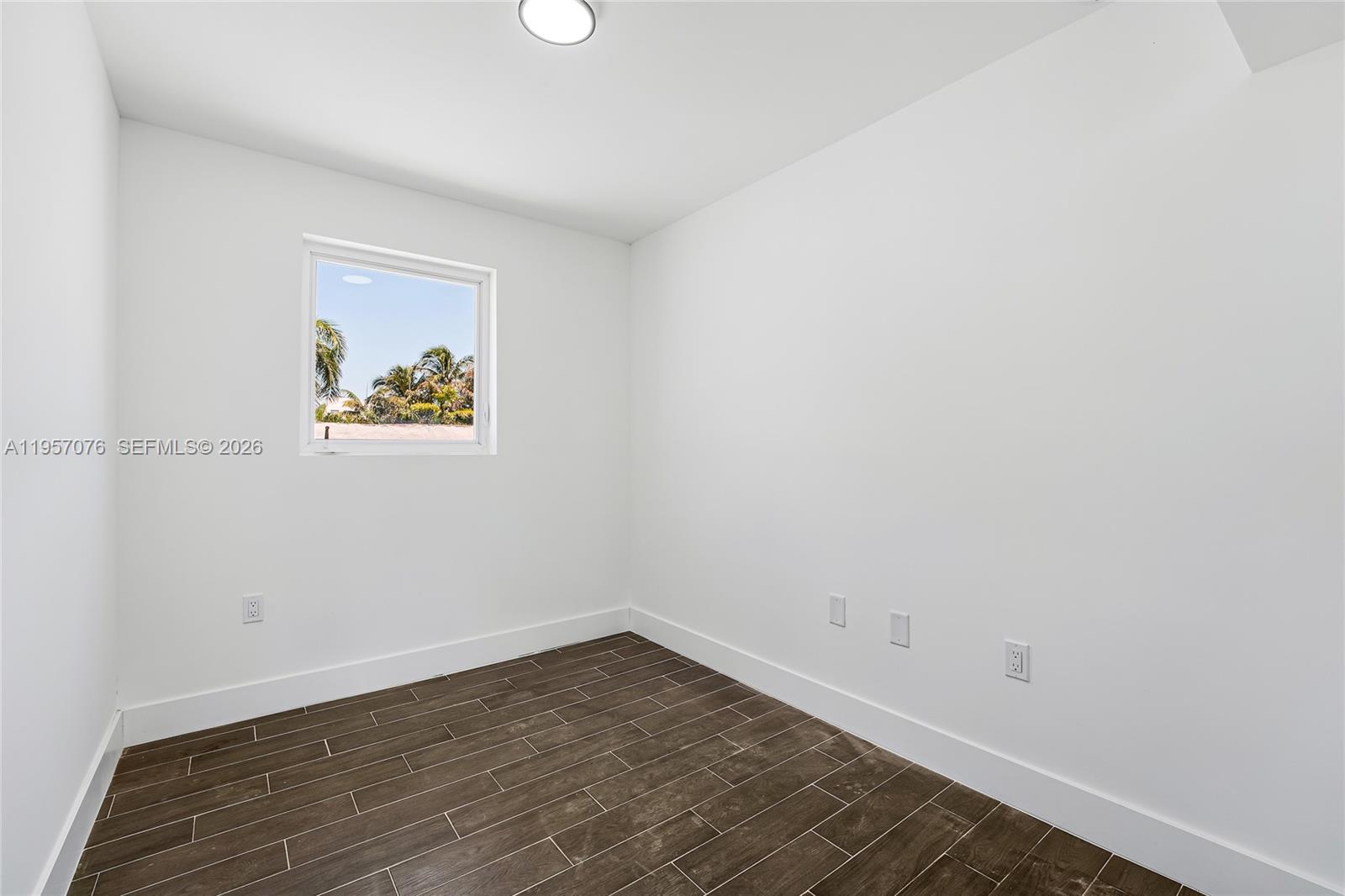 LINCOLN SUB - Residential Lease