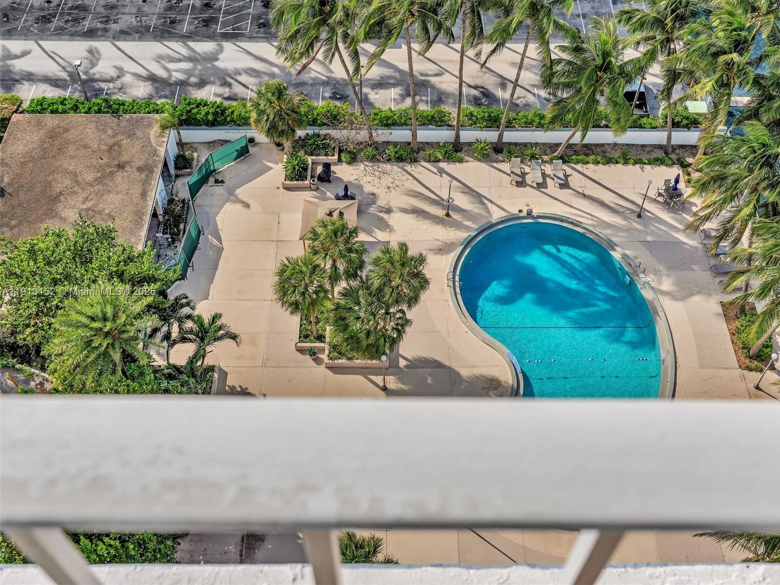 KENNEDY HOUSE CONDO - Residential