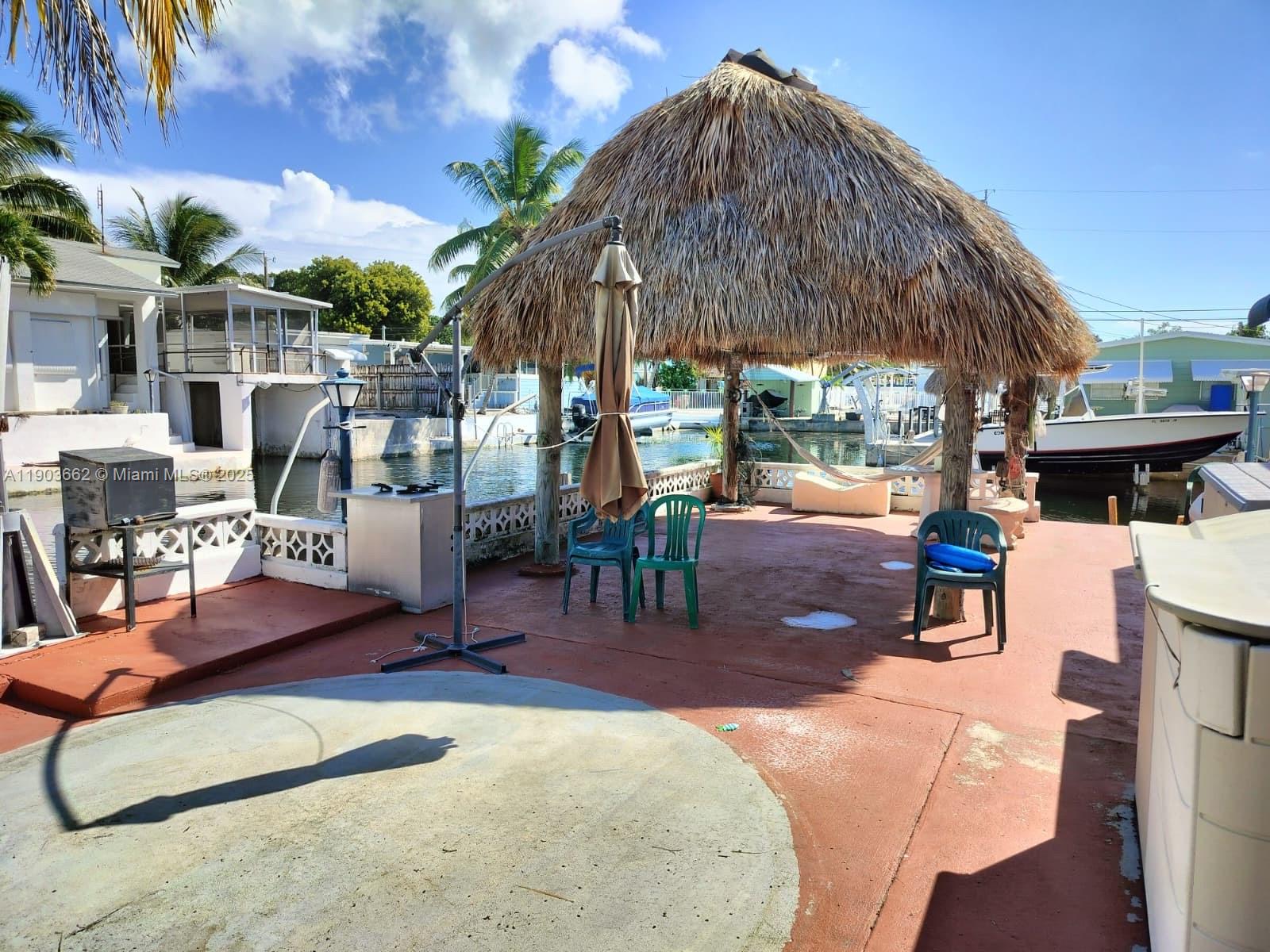 KEY LARGO TRAILER VILLAGE - Residential