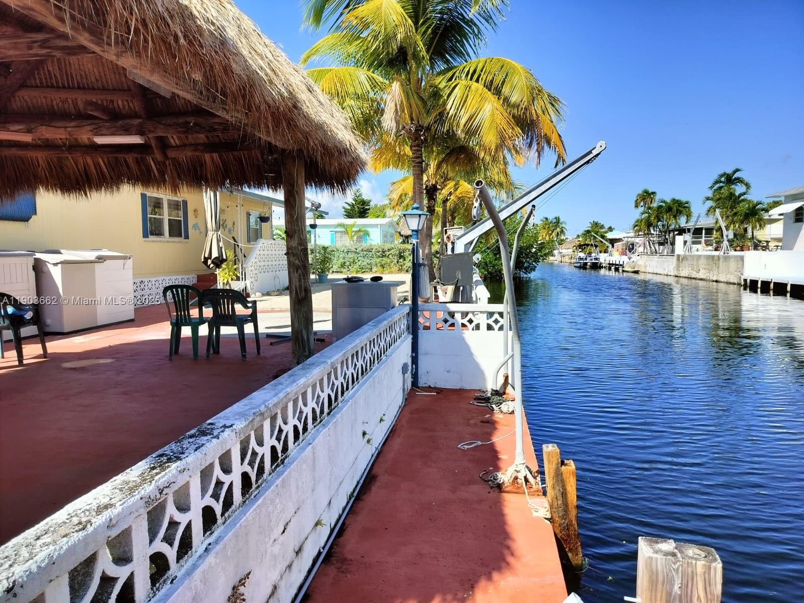 KEY LARGO TRAILER VILLAGE - Residential