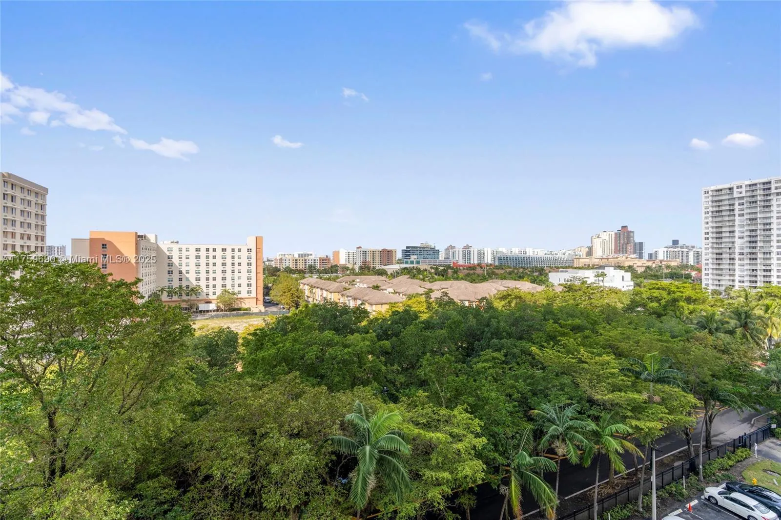 Aventura, Florida 33160, United States, 2 Bedrooms Bedrooms, ,2 BathroomsBathrooms,Residential,Active,85590