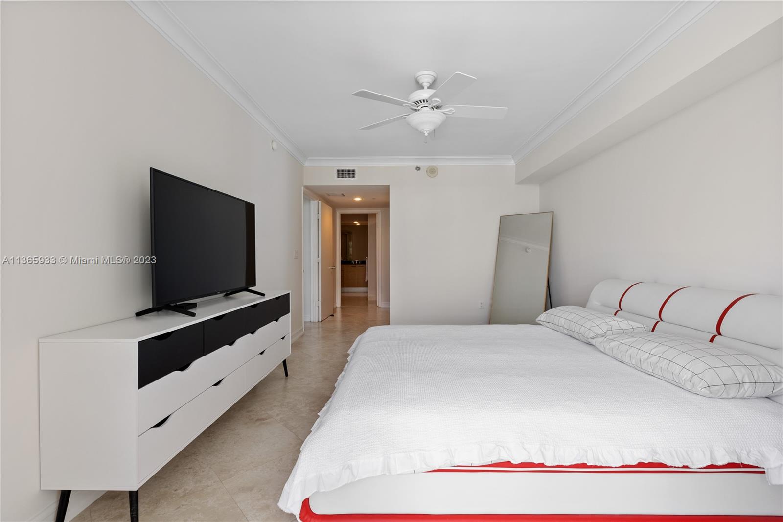 BEACH CLUB TWO CONDO - Residential Lease