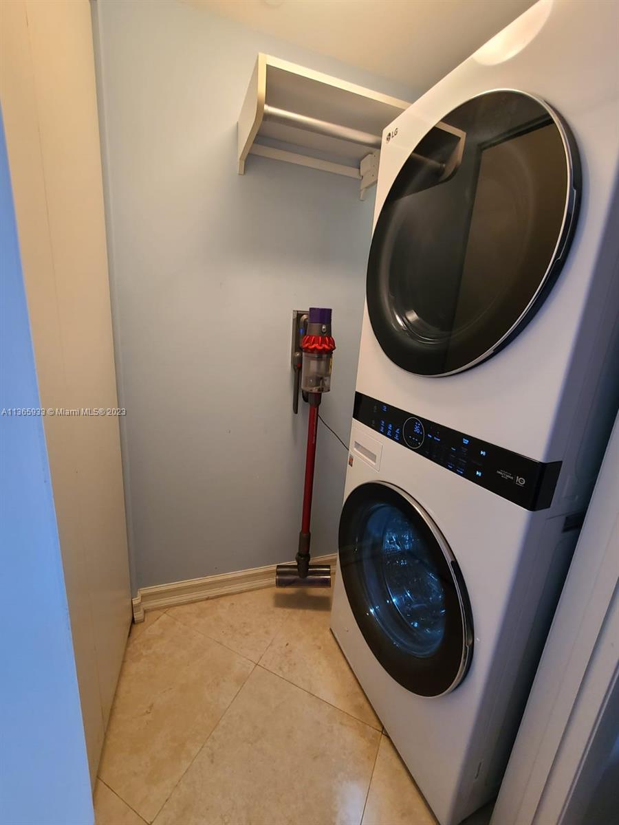 BEACH CLUB TWO CONDO - Residential Lease