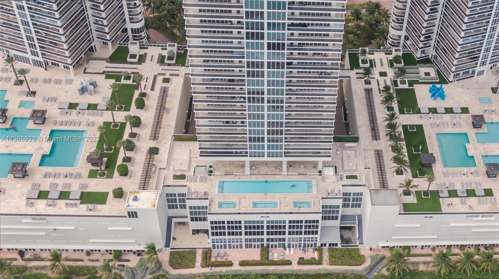 BEACH CLUB TWO CONDO - Residential Lease