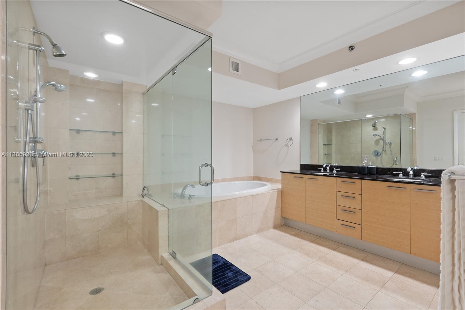 BEACH CLUB TWO CONDO - Residential Lease