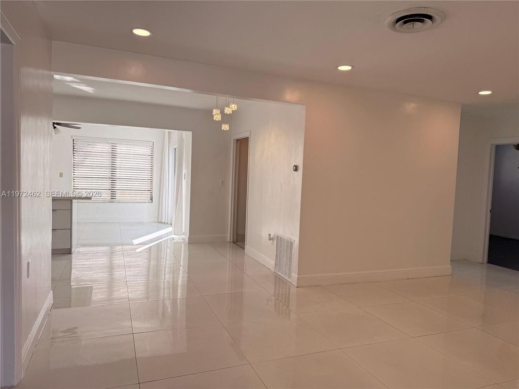 Photo of 2813 Bahama Dr, Miramar, FL 33023 (MLS # A11972462)