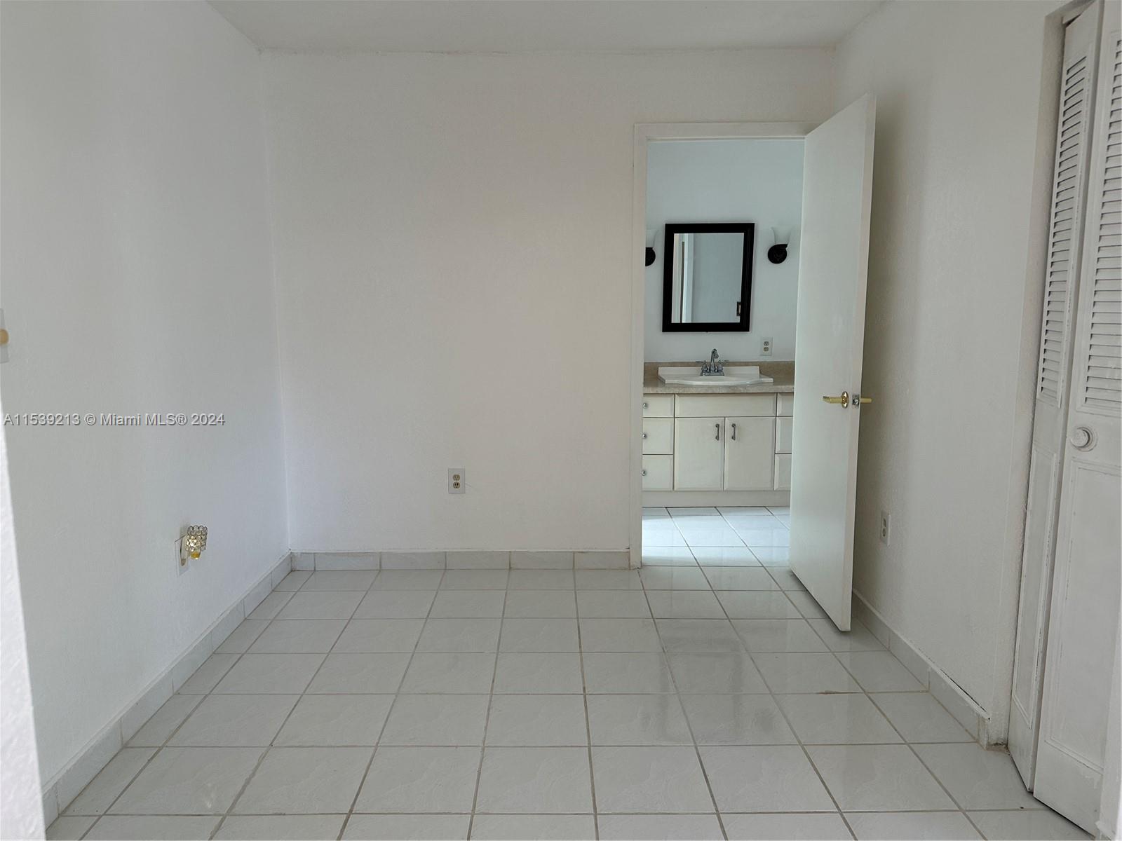 MARGATE VILLAGE PHASE II - Residential Lease