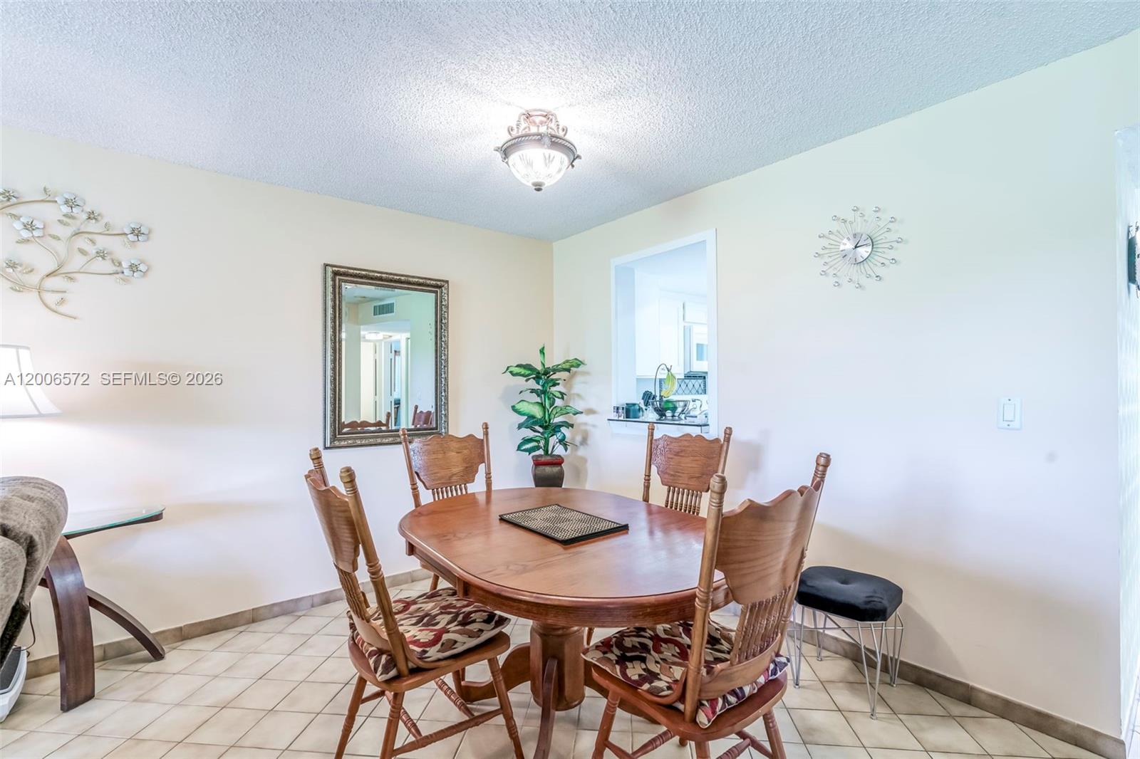 14 OF PALM SPRINGS 2 COND - Residential