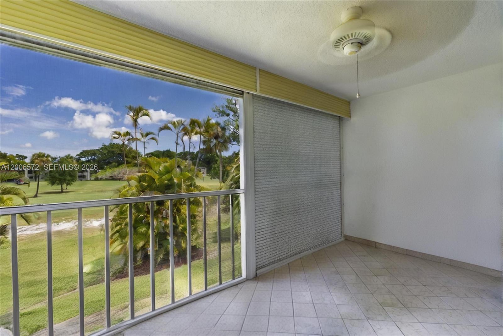 14 OF PALM SPRINGS 2 COND - Residential