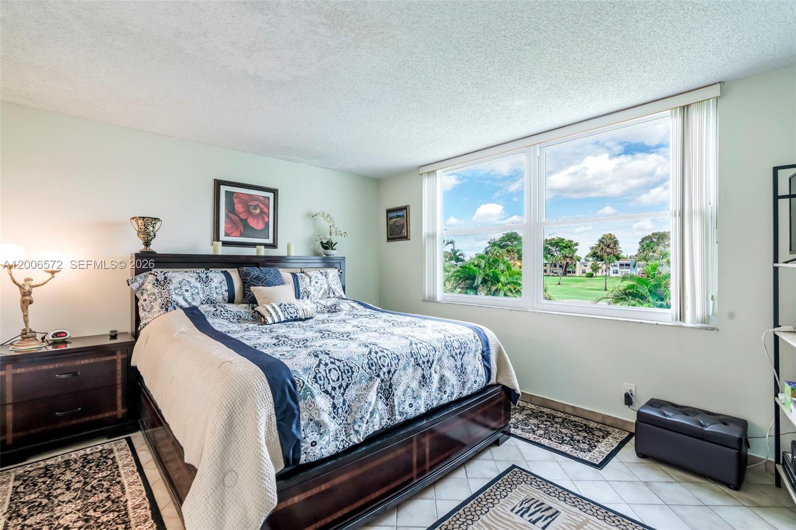 14 OF PALM SPRINGS 2 COND - Residential