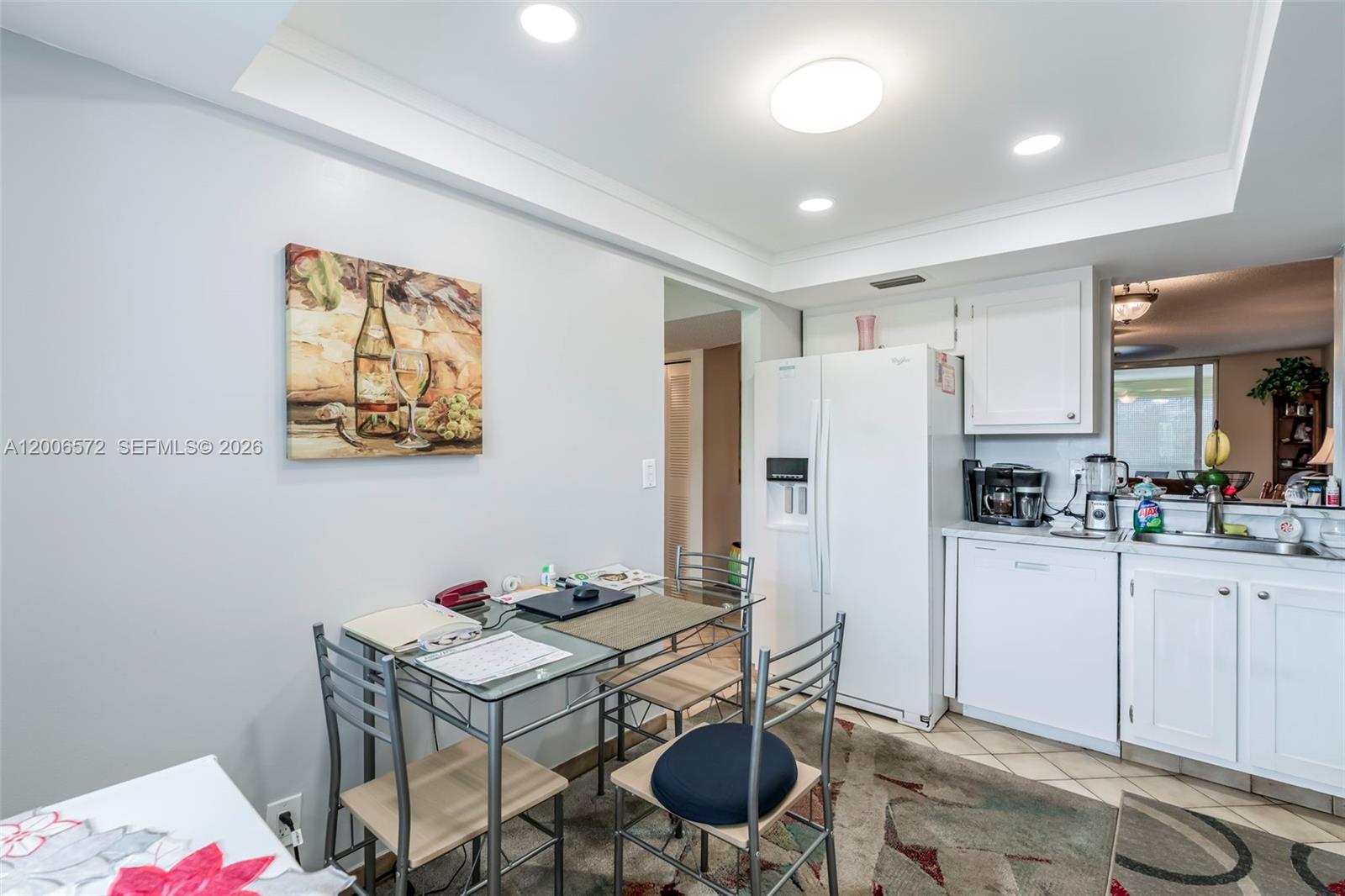 14 OF PALM SPRINGS 2 COND - Residential