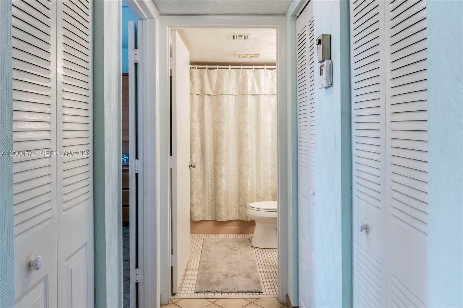 14 OF PALM SPRINGS 2 COND - Residential