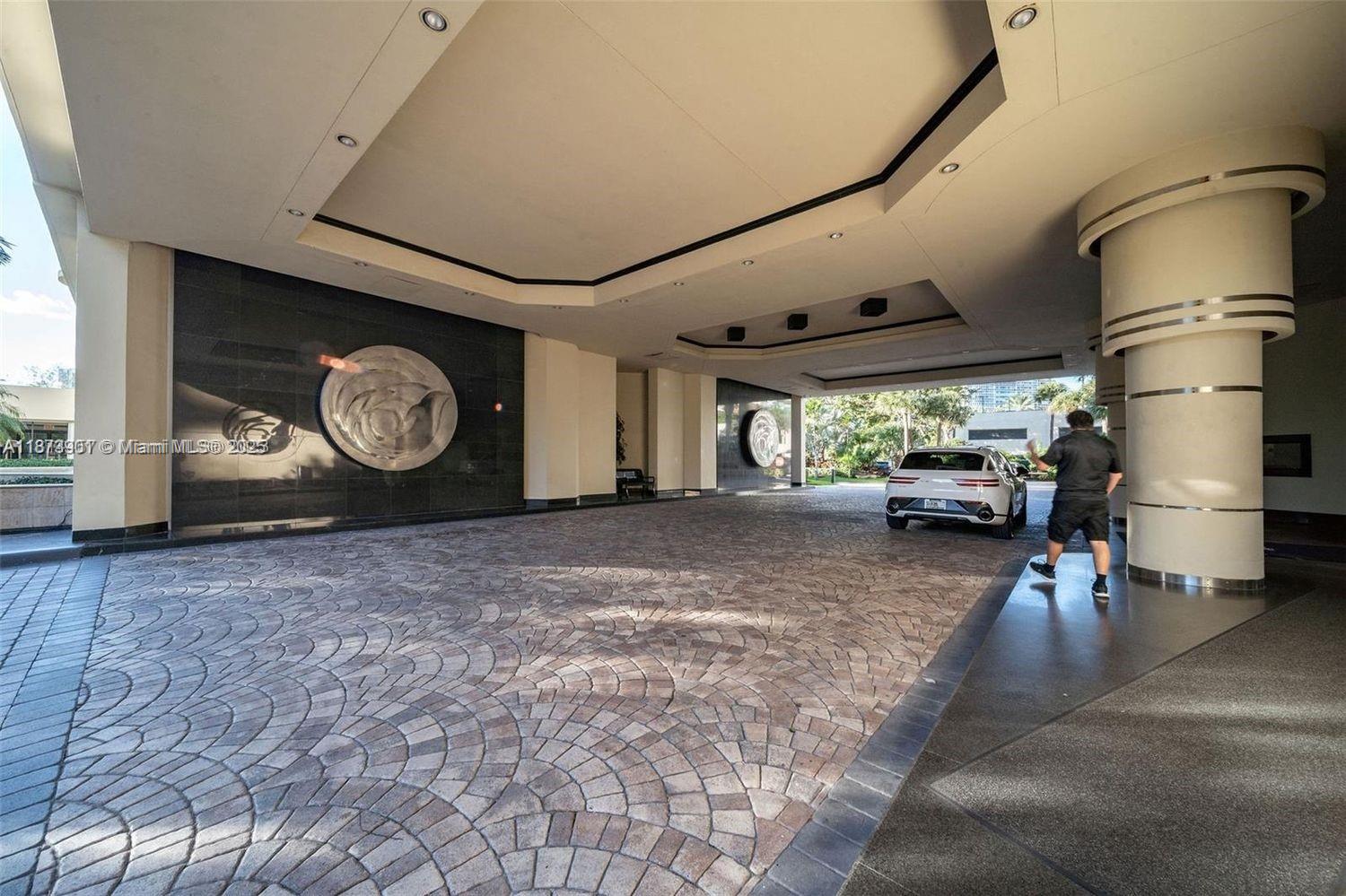 TERRACES NORTH TURNBERRY - Residential Lease