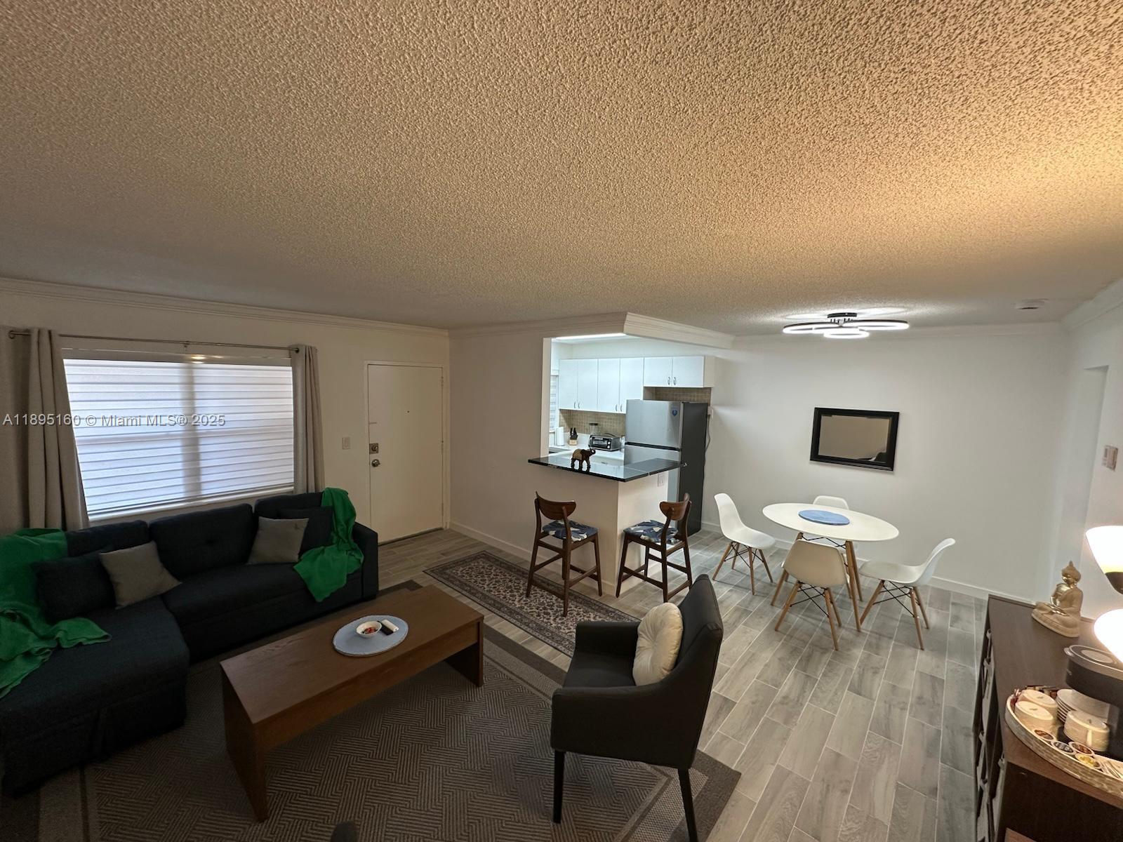 PIER 43 CONDO - Residential Lease