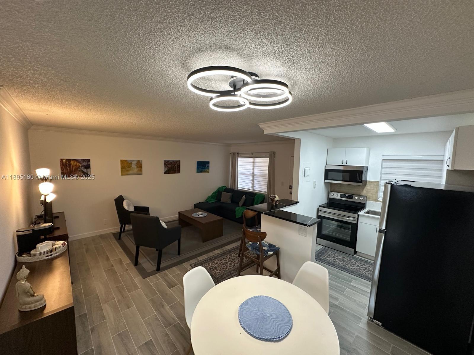PIER 43 CONDO - Residential Lease