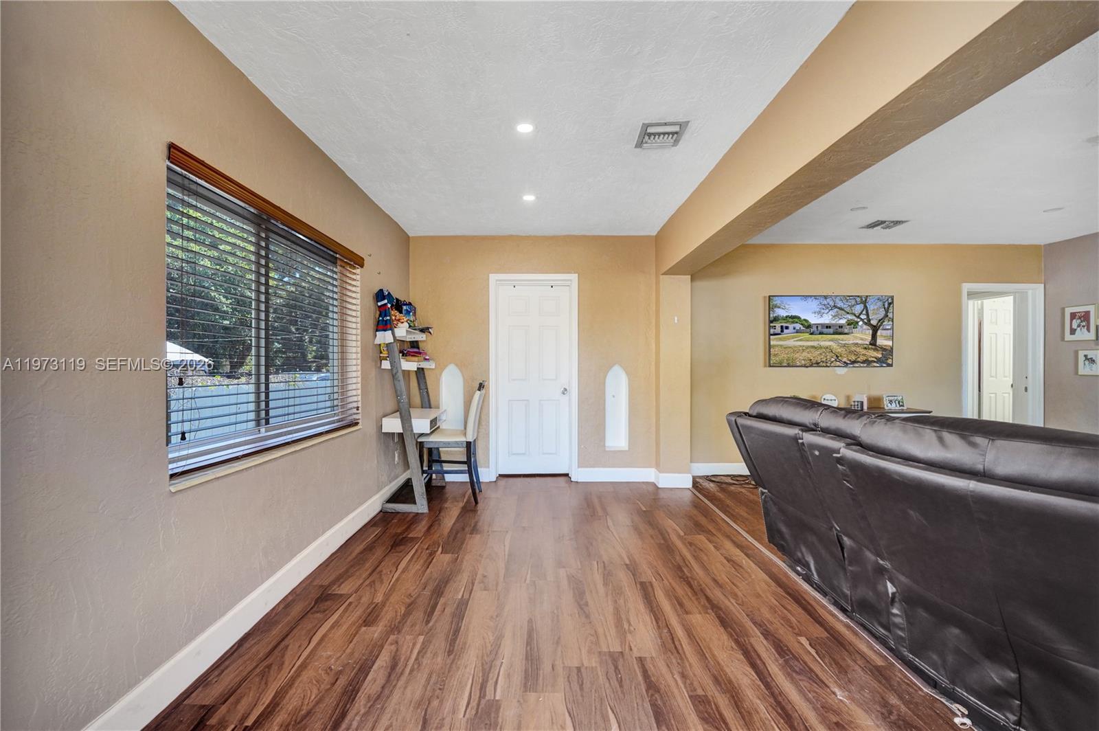 WASHINGTON HEIGHTS - Residential