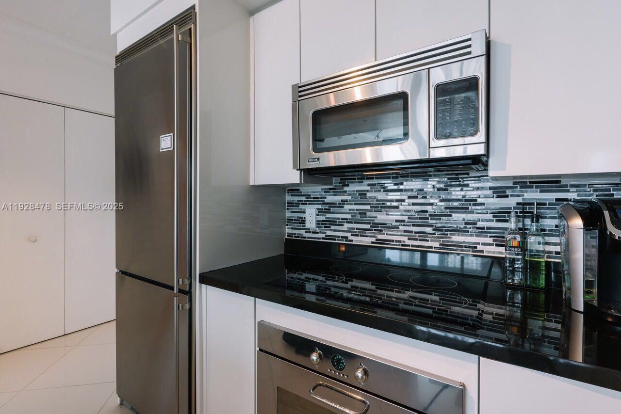 MINT CONDOMINIUM - Residential