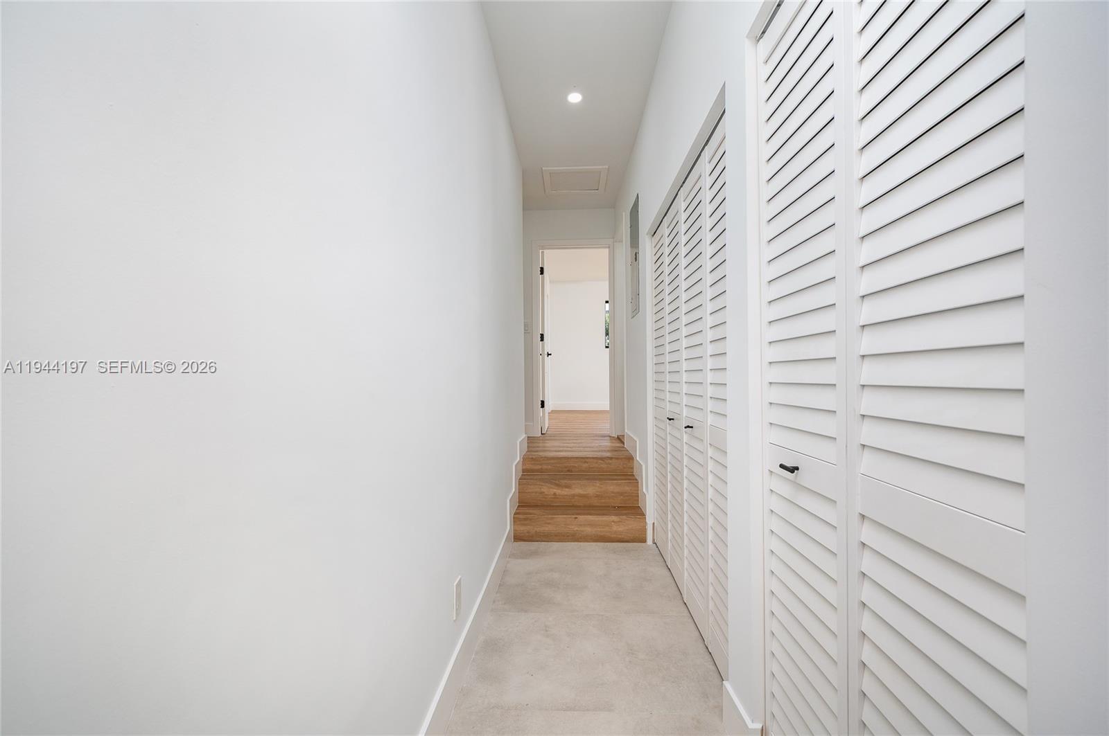 CORAL WAY VILLAGE SEC A P - Residential