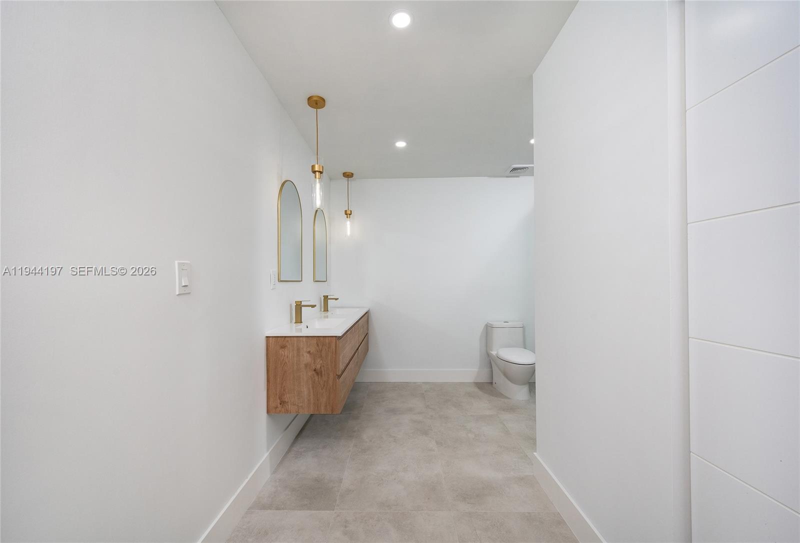 CORAL WAY VILLAGE SEC A P - Residential