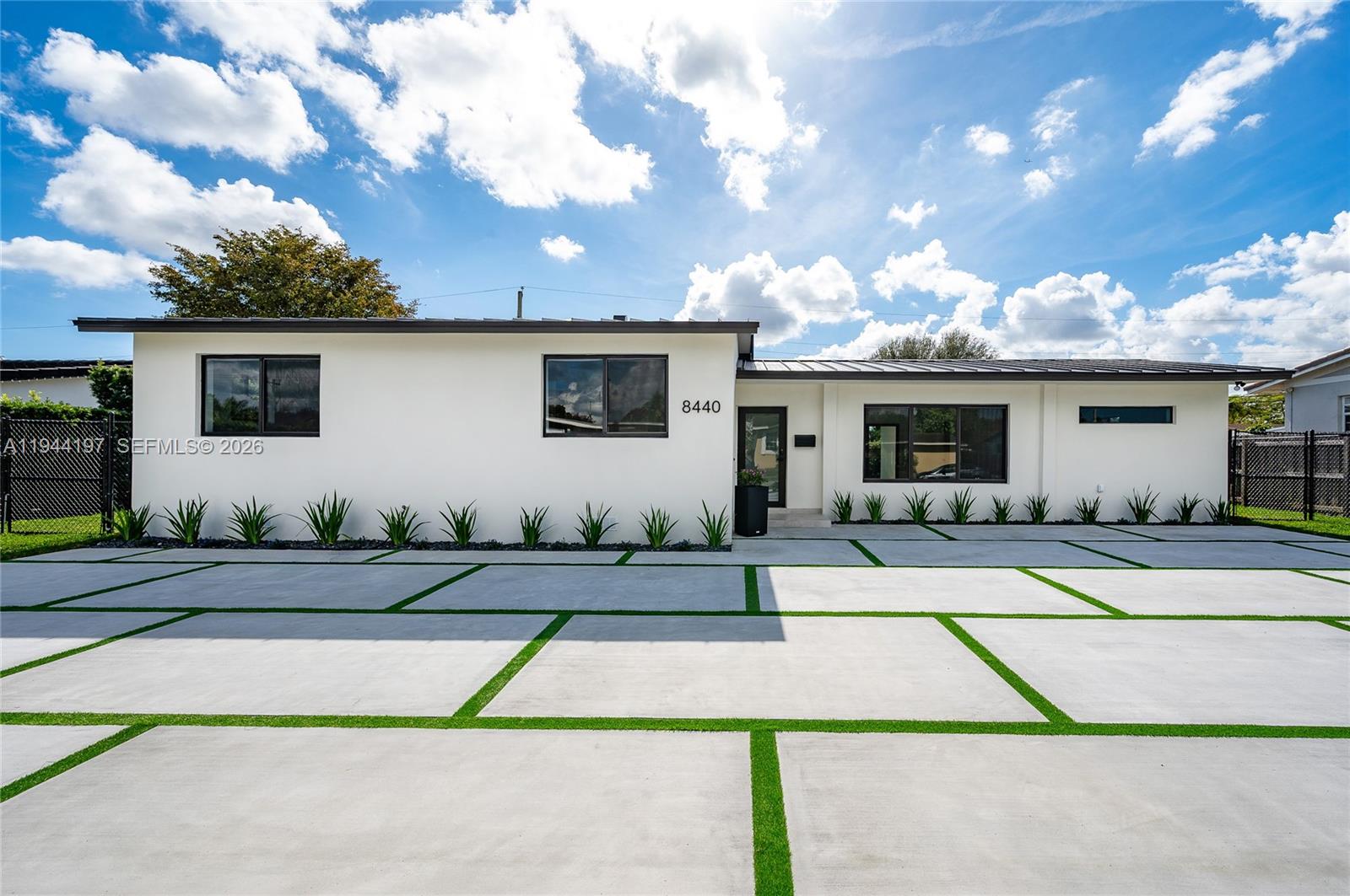 CORAL WAY VILLAGE SEC A P - Residential