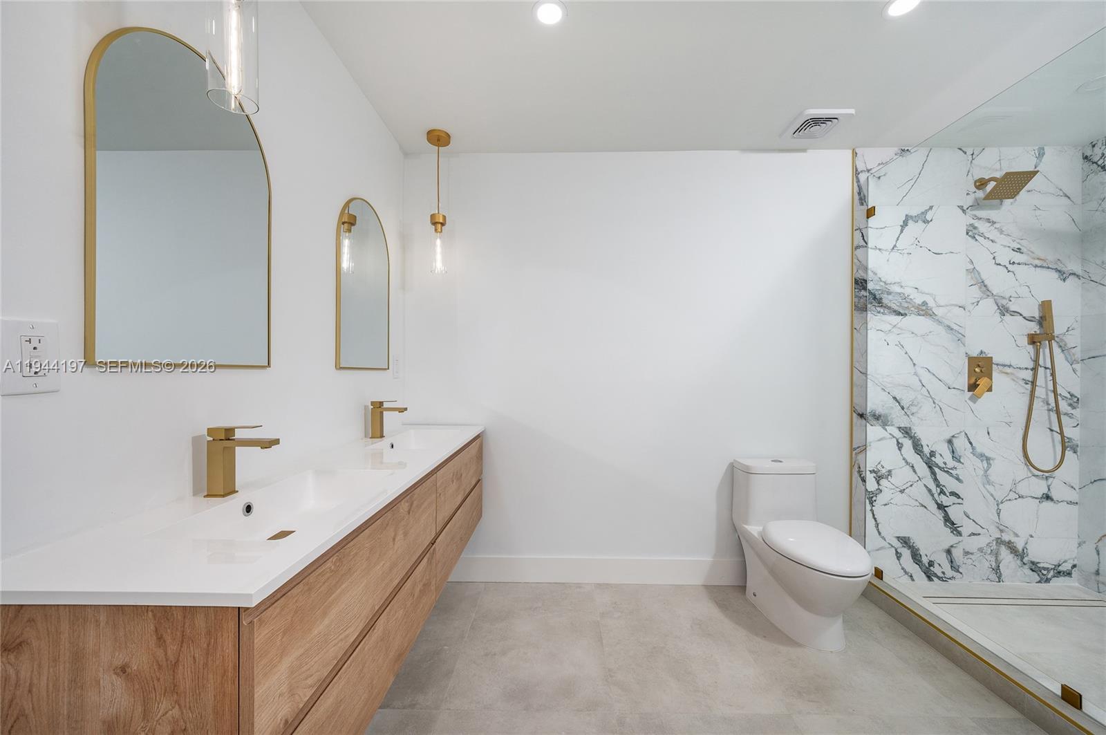 CORAL WAY VILLAGE SEC A P - Residential