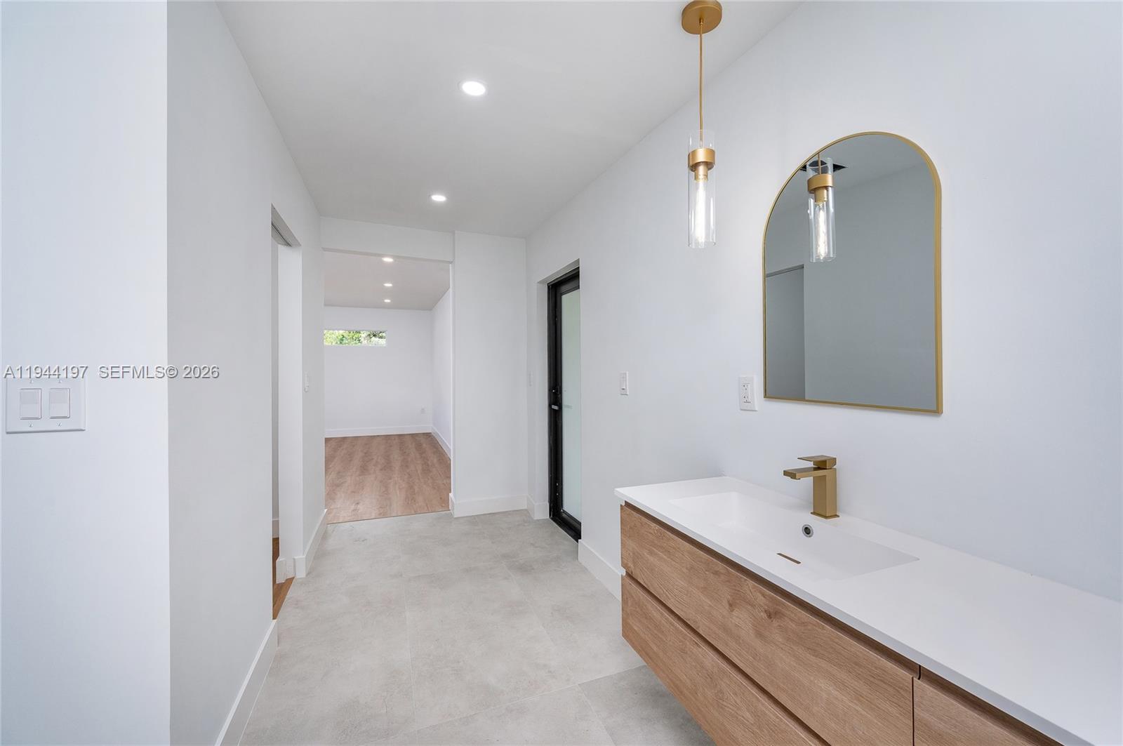 CORAL WAY VILLAGE SEC A P - Residential