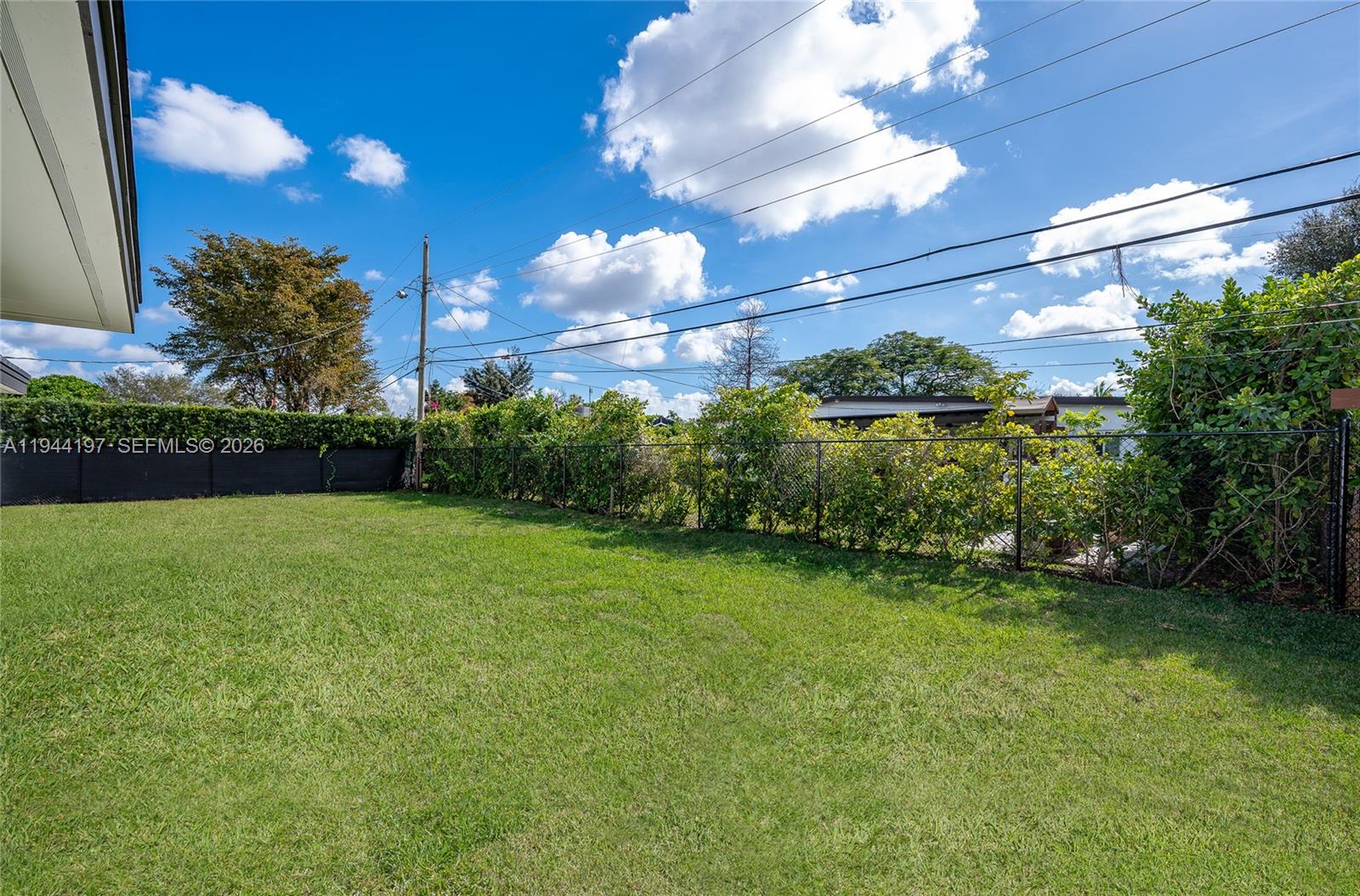 CORAL WAY VILLAGE SEC A P - Residential