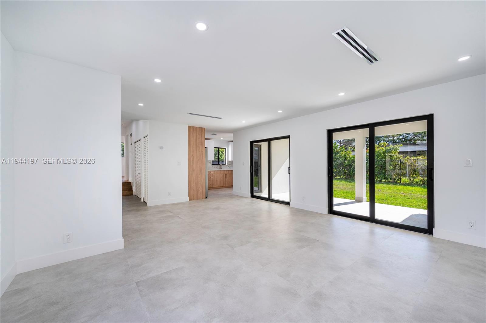 CORAL WAY VILLAGE SEC A P - Residential