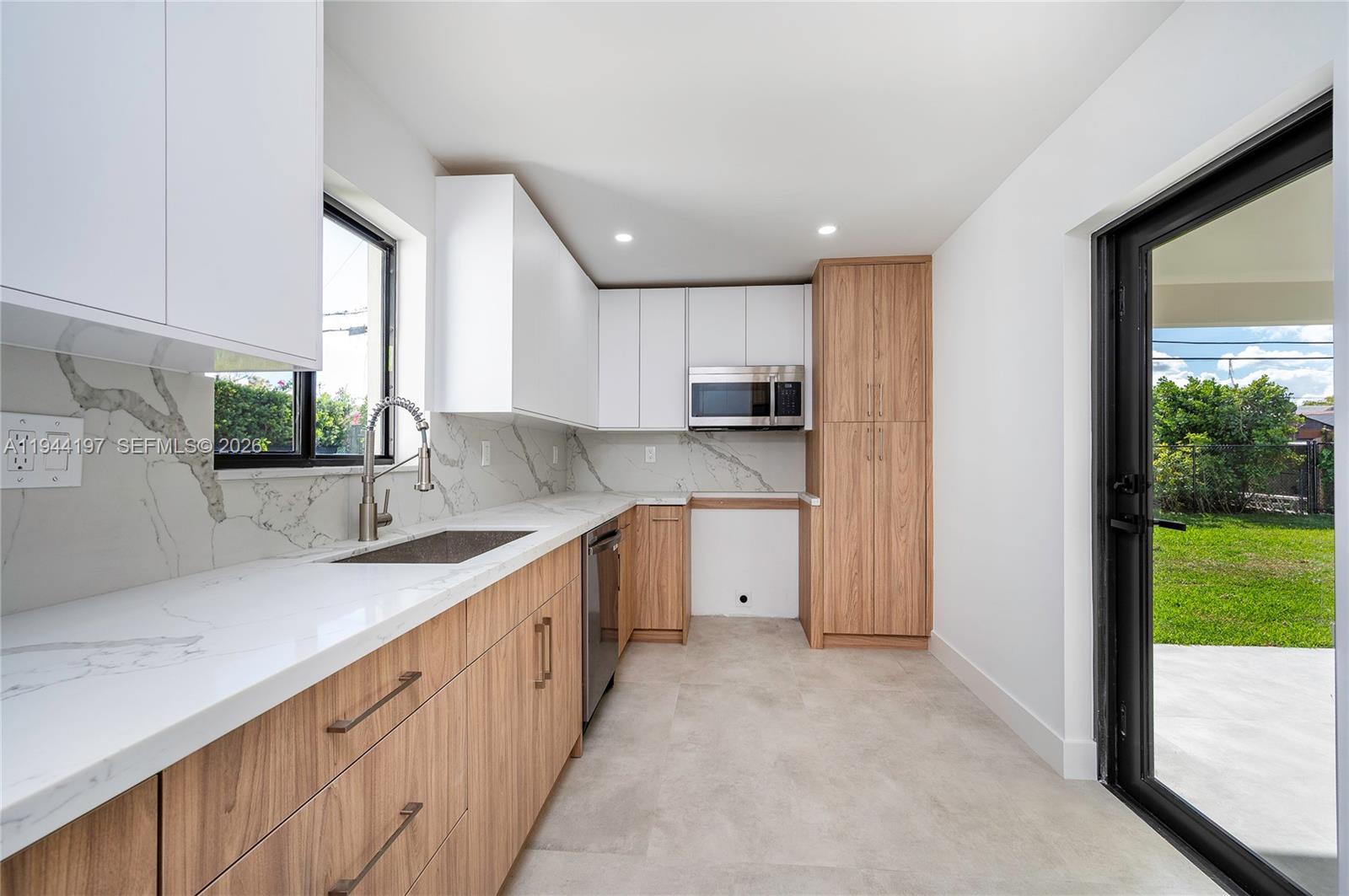 CORAL WAY VILLAGE SEC A P - Residential