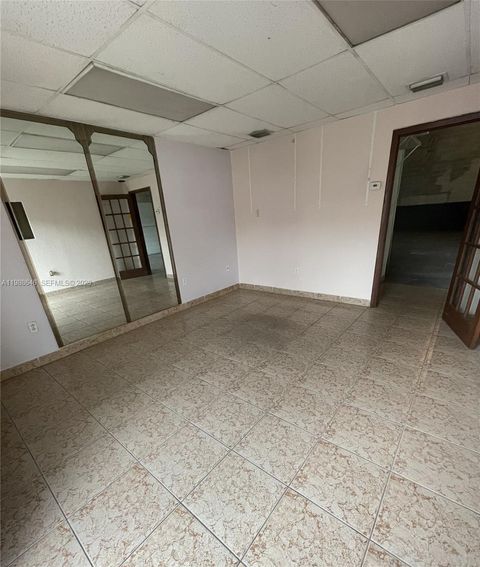 8023 W 21st Ct Hialeah FL 33016