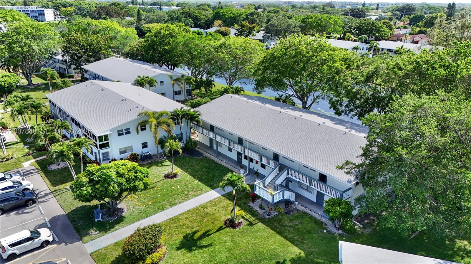 ISLEWOOD B CONDO - Residential