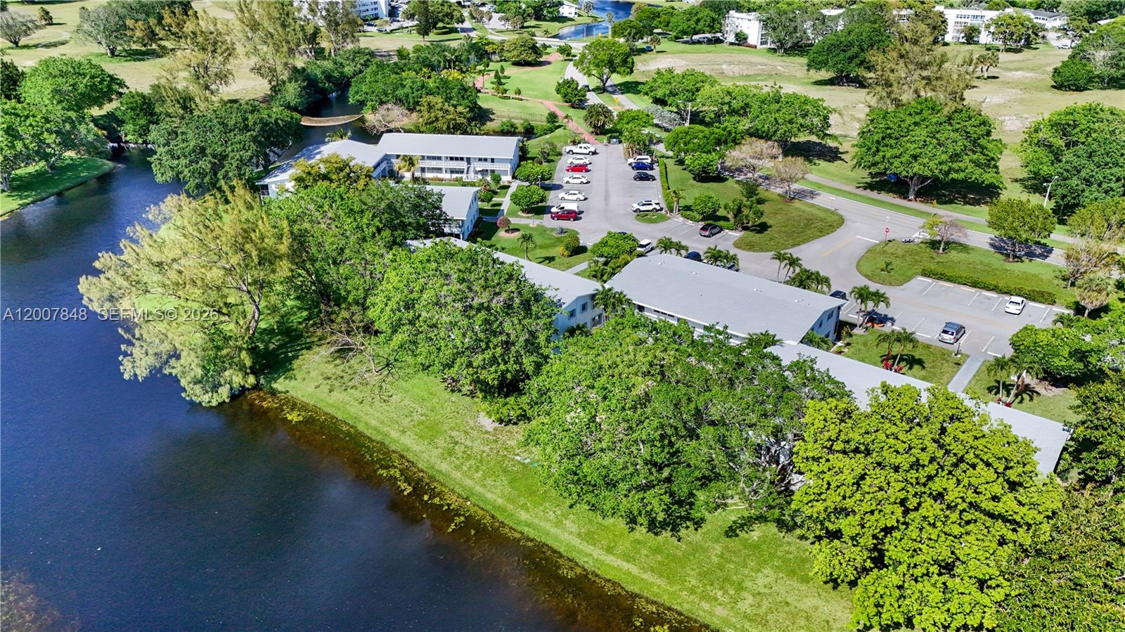 ISLEWOOD B CONDO - Residential