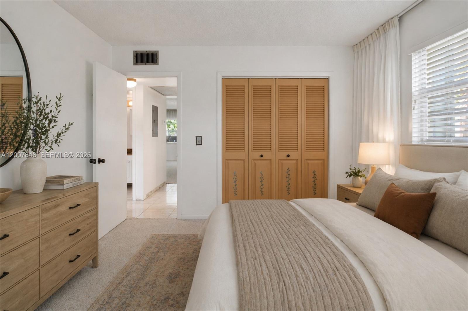 ISLEWOOD B CONDO - Residential