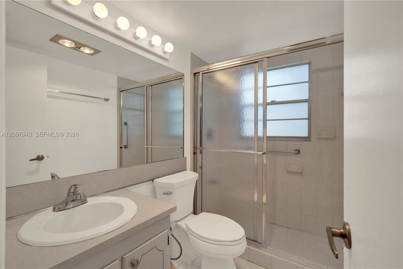 ISLEWOOD B CONDO - Residential