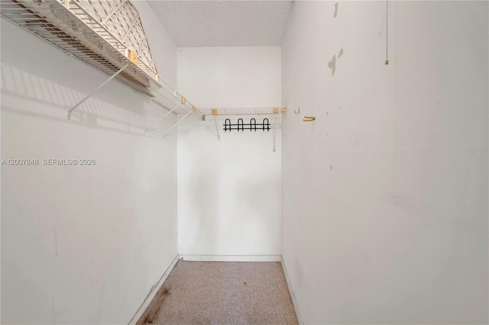 ISLEWOOD B CONDO - Residential