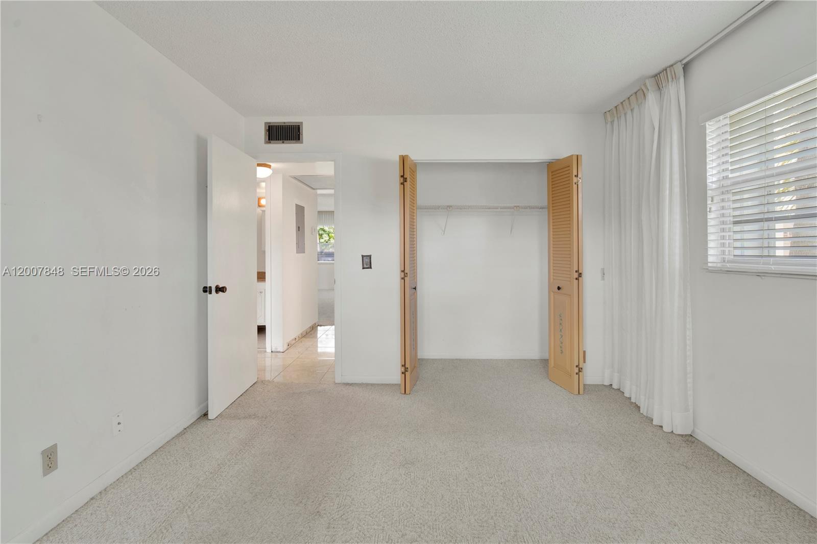 ISLEWOOD B CONDO - Residential