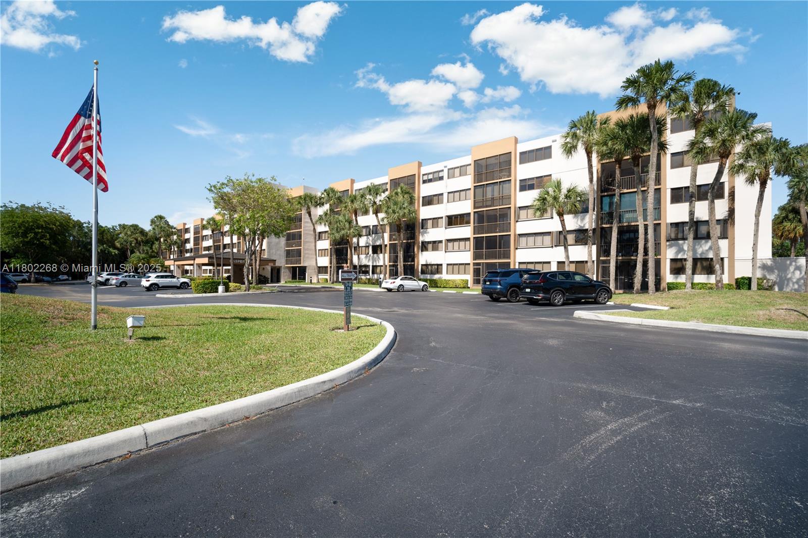 Property for Sale at 9735 Nw 52nd St 315, Doral, Miami-Dade County, Florida - Bedrooms: 2 
Bathrooms: 2  - $450,000